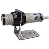 CDR-30X Фотодатчик диффузный 