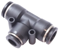 Фитинг-тройник с переходными диаметрами трубок ТТПР.3